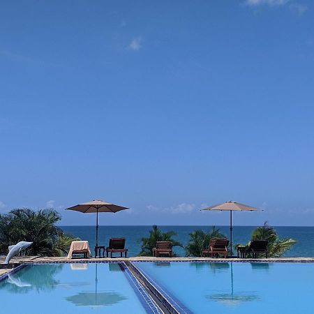 Amaan Ocean Hotel Kihinani Bububu Exterior foto