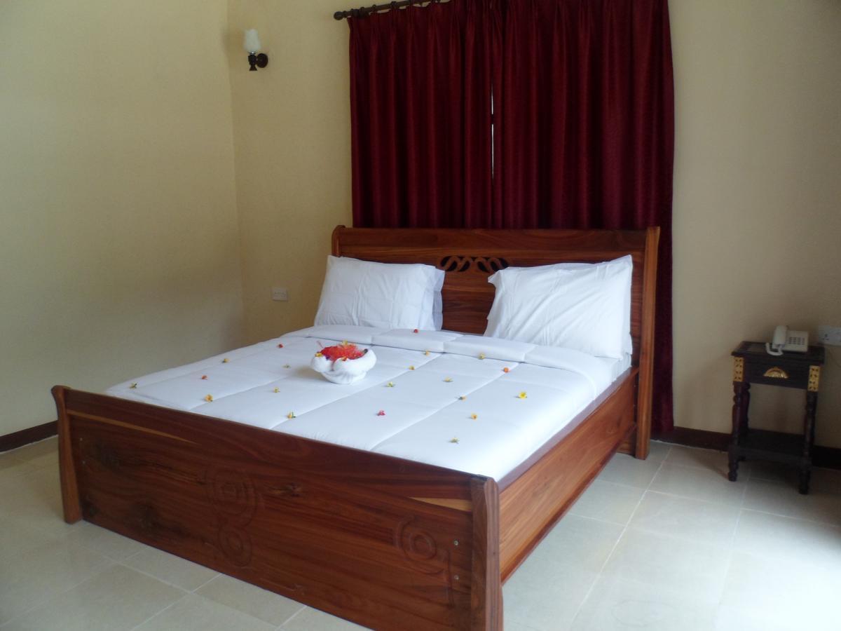 Amaan Ocean Hotel Kihinani Bububu Exterior foto