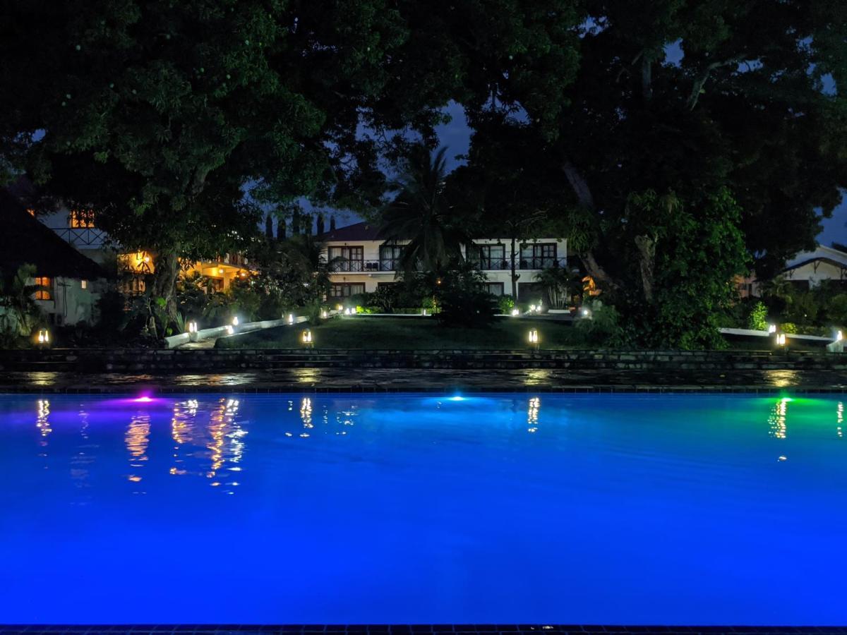 Amaan Ocean Hotel Kihinani Bububu Exterior foto