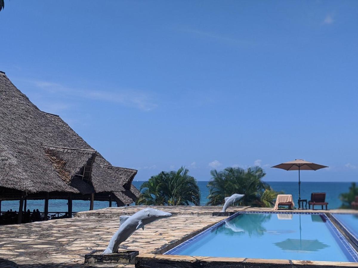 Amaan Ocean Hotel Kihinani Bububu Exterior foto